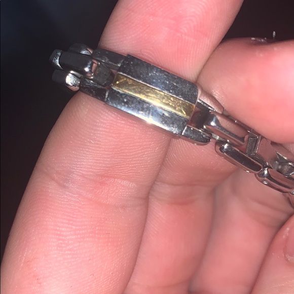 Chain - Picture 2 of 2